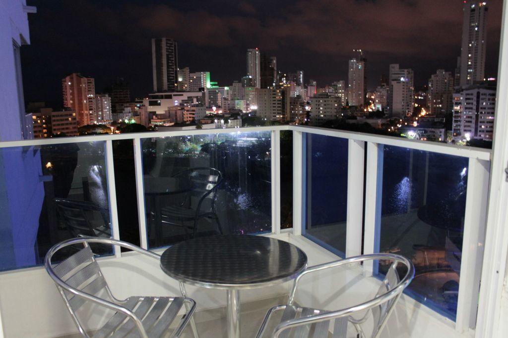Apartamento Con Vista Al Laguito Y Al Mar Cartagena المظهر الخارجي الصورة
