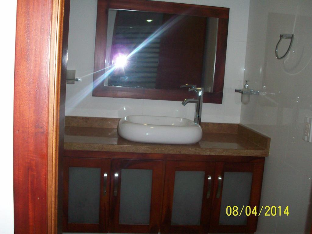 Apartamento Con Vista Al Laguito Y Al Mar Cartagena المظهر الخارجي الصورة