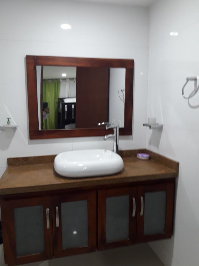 Apartamento Con Vista Al Laguito Y Al Mar Cartagena المظهر الخارجي الصورة
